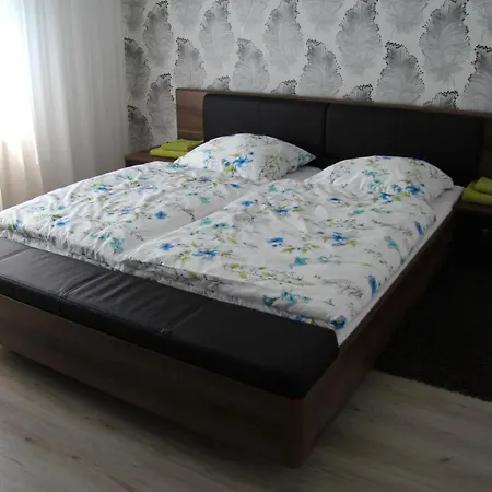 Geraeumige 4 An Den Kaiserthermen Apartamento Trier