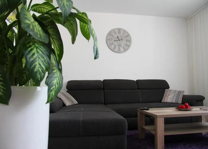 Geraeumige 4 An Den Kaiserthermen