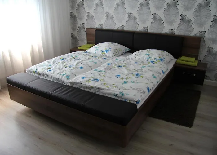 Geraeumige 4 An Den Kaiserthermen Apartamento Trier